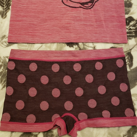 Minnie Mouse Pajama Set - Picture 2 of 3